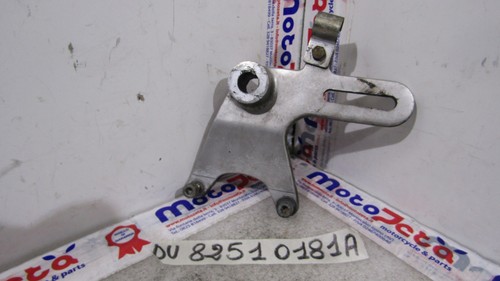 Rear caliper support brake
